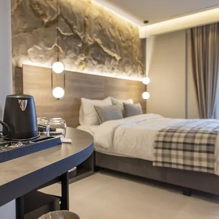 Polyzos Luxury Meteora #8 - Adults Friendly