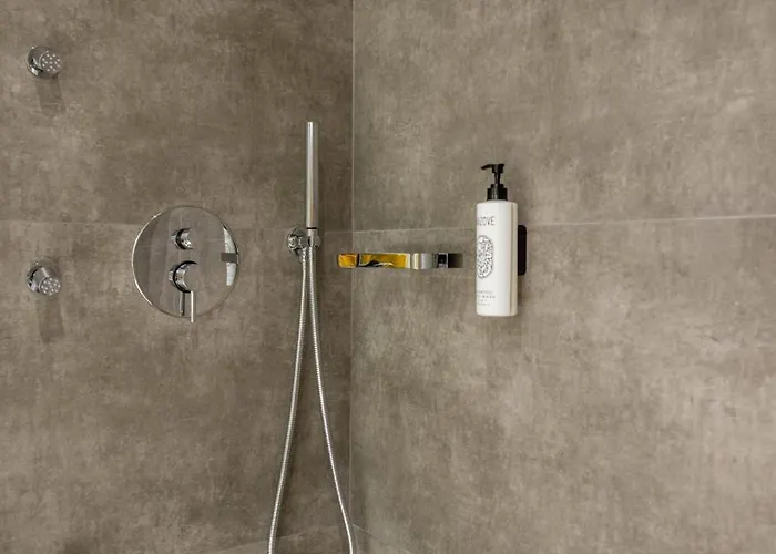 Polyzos Luxury Meteora #8 - Adults Friendly *